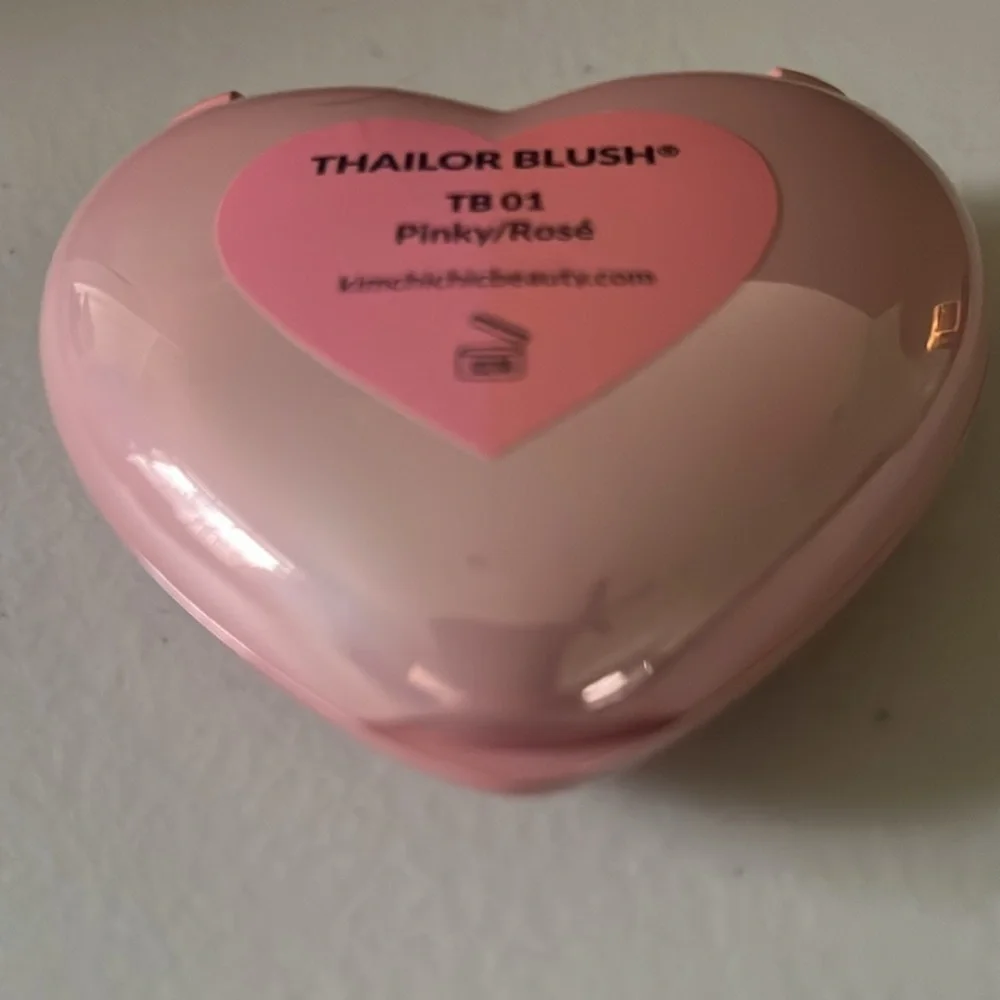 KimChi Chic Thailor Blush. New. Makeup. Color is pinky / rose